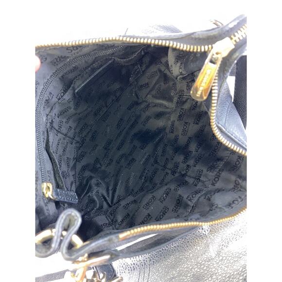 MICHAEL KORS MEDIUM BLACK PEBBLED LEATHER CROSSBODY BAG - Picture 11 of 13